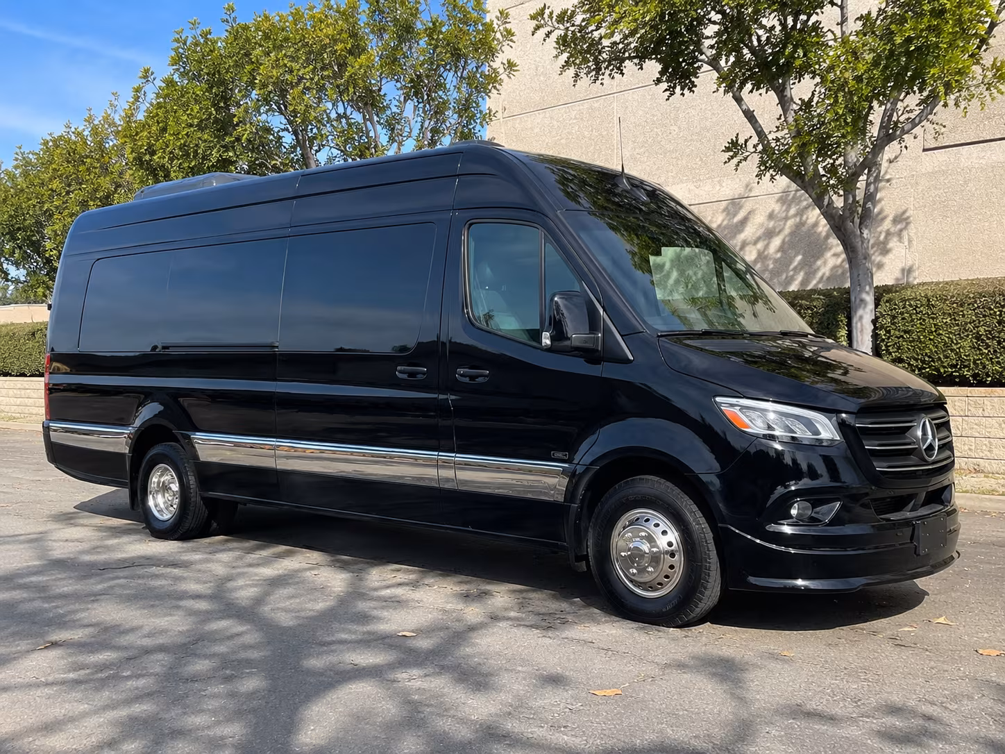 Greensboro Airport Shuttle & Transportation party bus exterior
