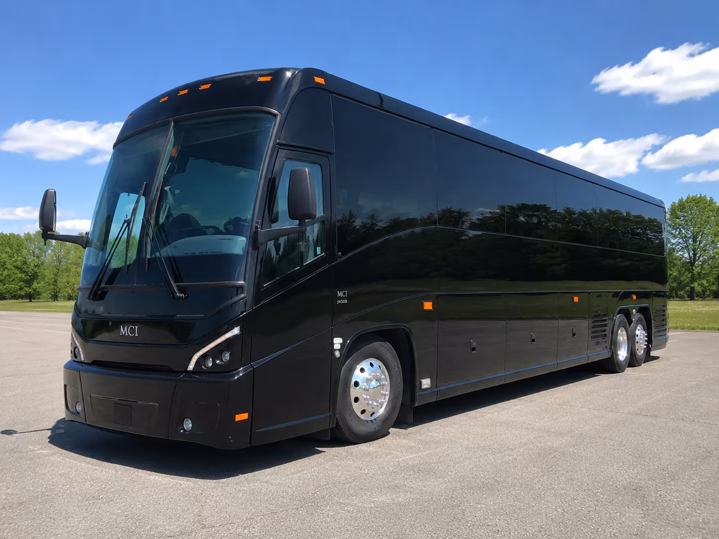 Greensboro Airport Shuttle & Transportation party bus exterior