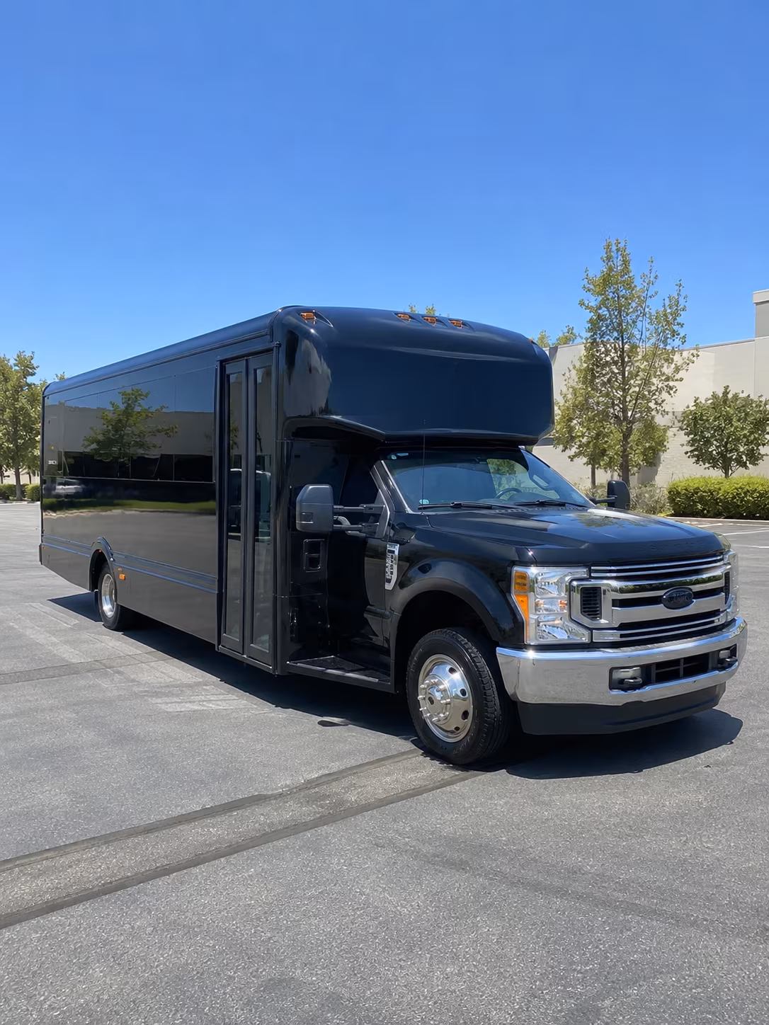 Greensboro Birthday, Sweet 16, & Quinceañera Transportation onboard seating